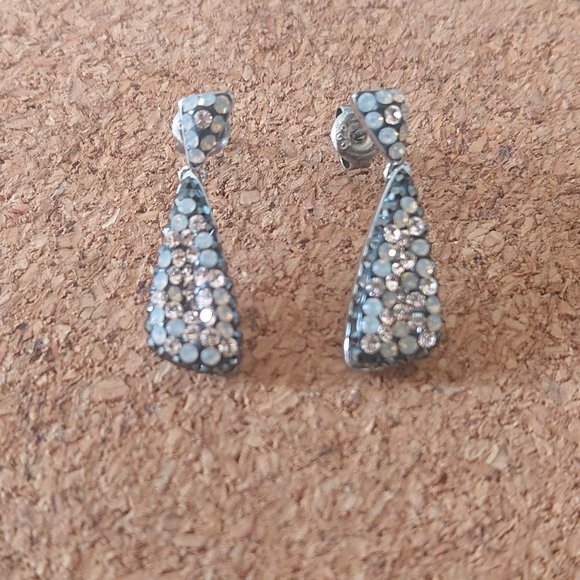 2/$20 [EUC] 925 Silver Earrings with CZ - Picture 5 of 5